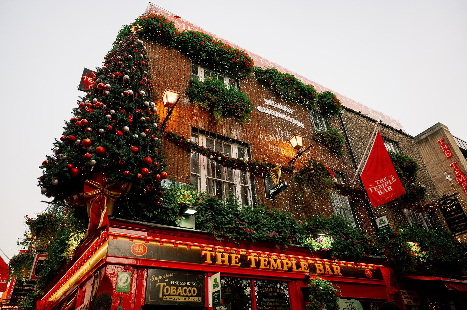 The Temple Bar pub in Dublin, Ireland decorated for Christmas.