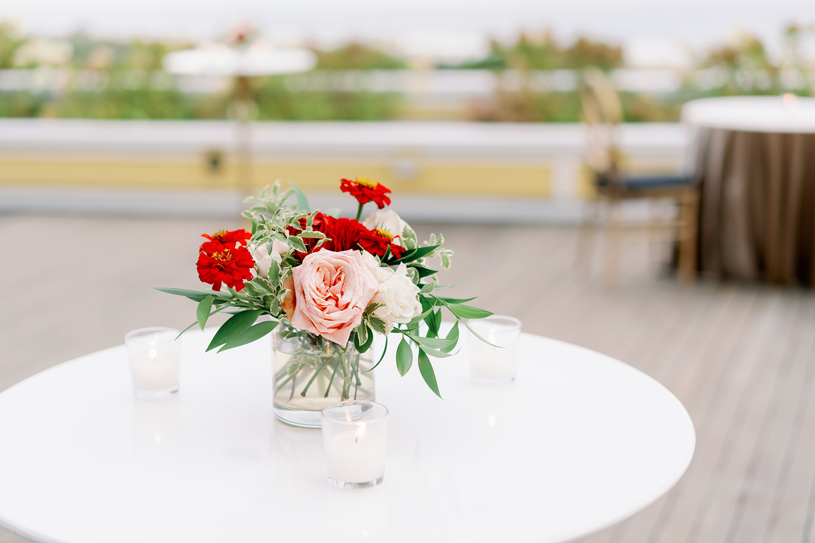 Wedding cocktail table floral centerpiece. 