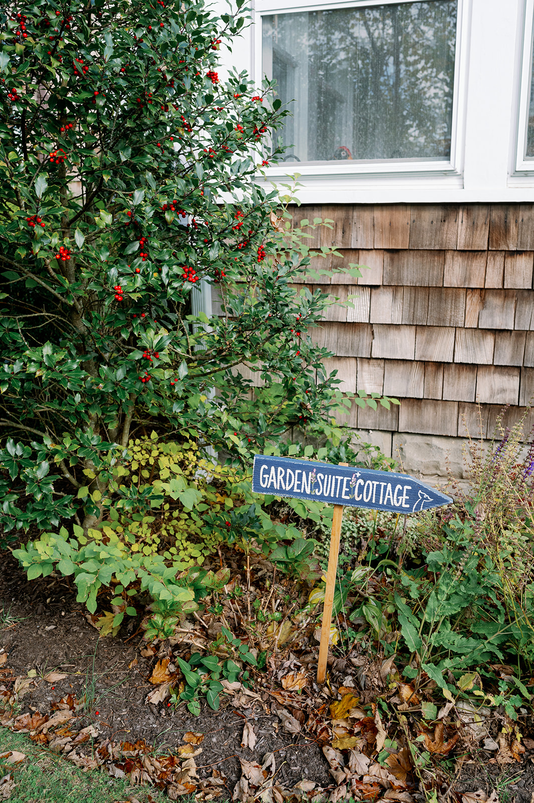 Garden Suite Cottage sign at The Bellport Inn.
