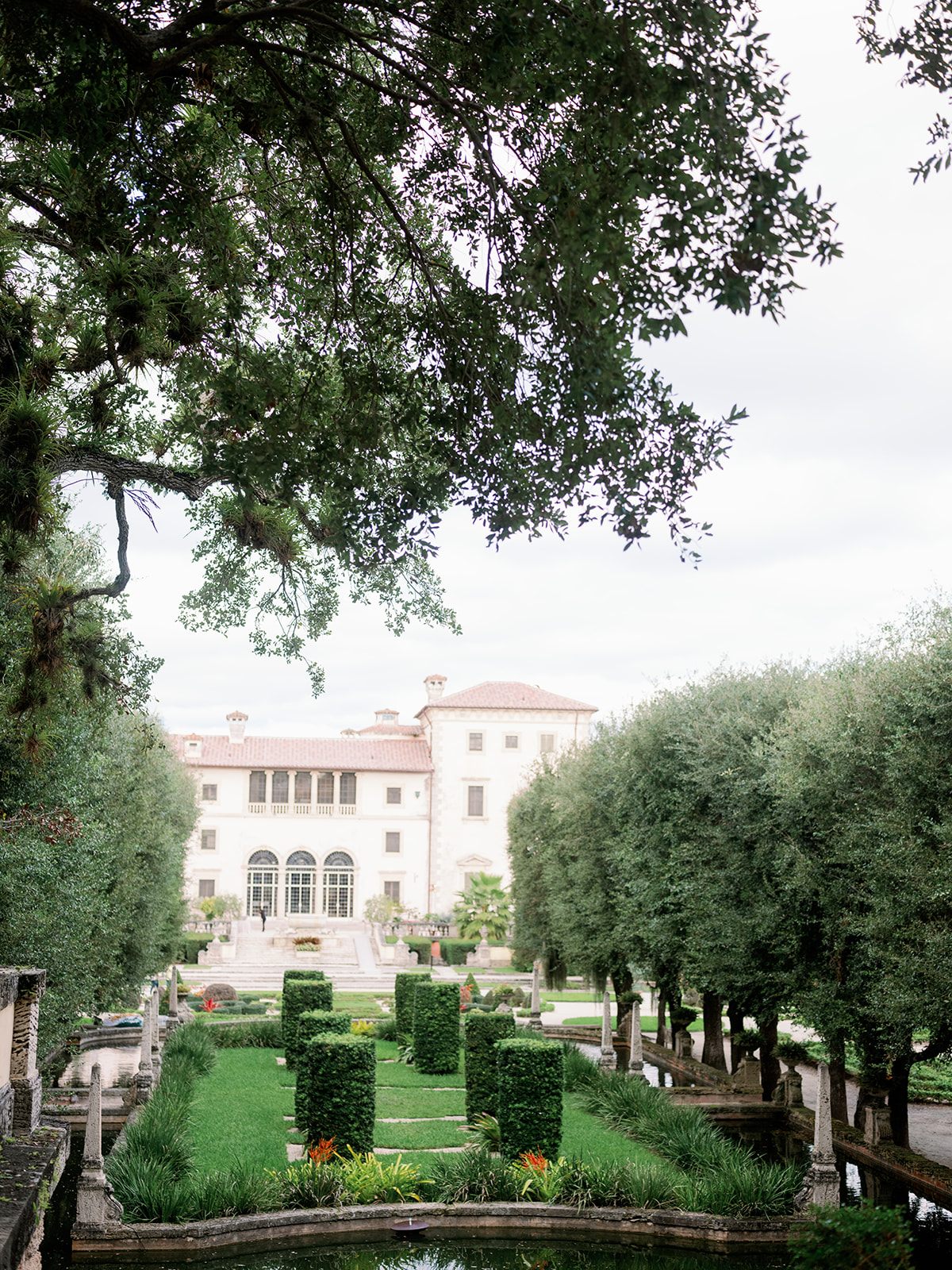 Vizcaya Museum & Gardens luxury wedding venue in Miami, Florida. 